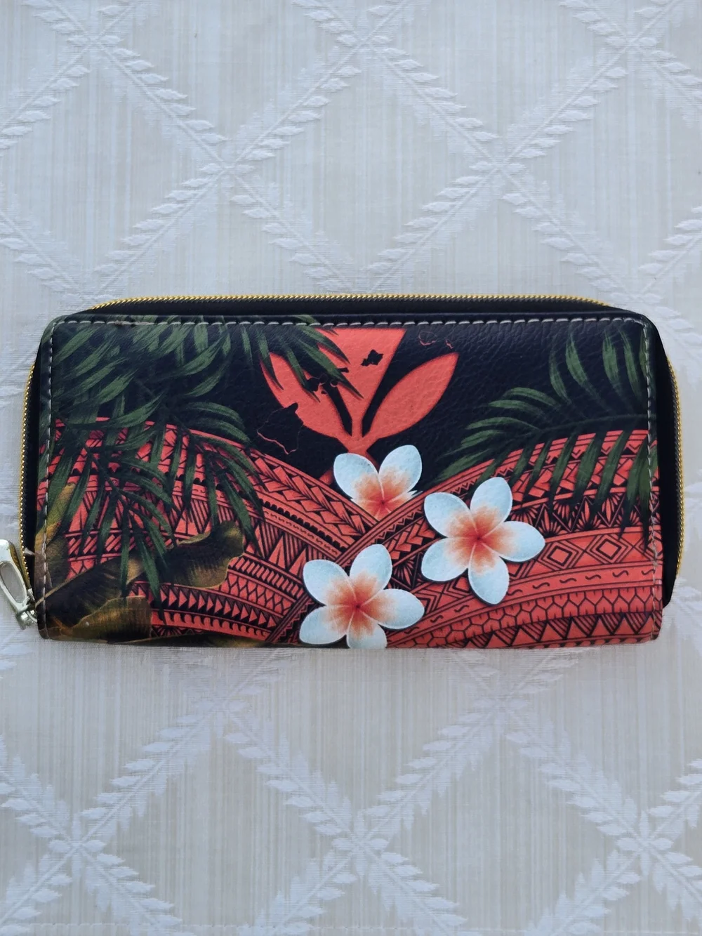 Hawaiian Inspired Tropical Floral Zip-Around Wallet - Black & Red